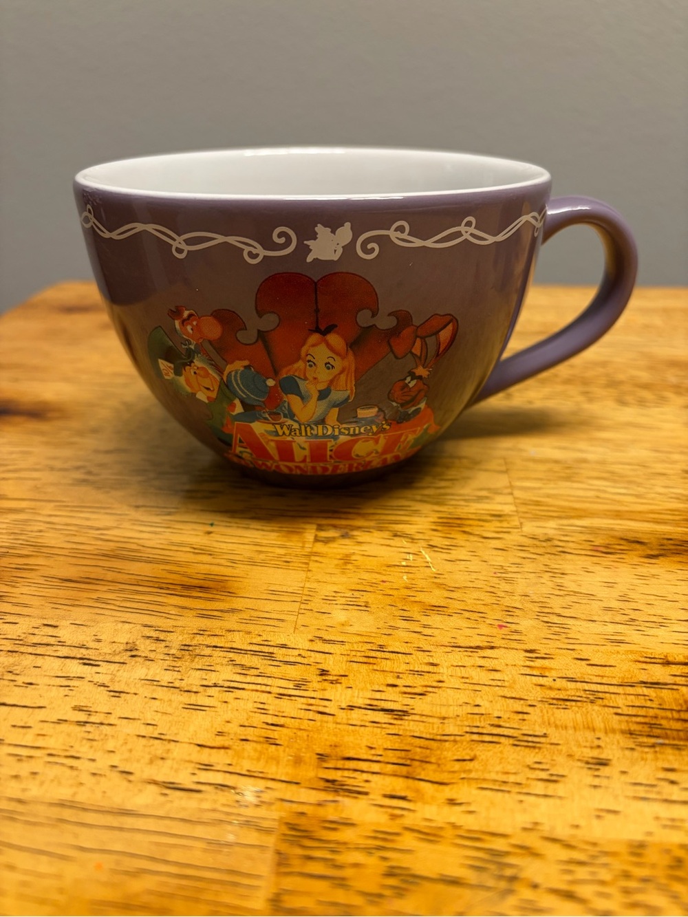 Disney Store Alice in Wonderland Purple Large Mug Soup Bowl Cup 18 oz.